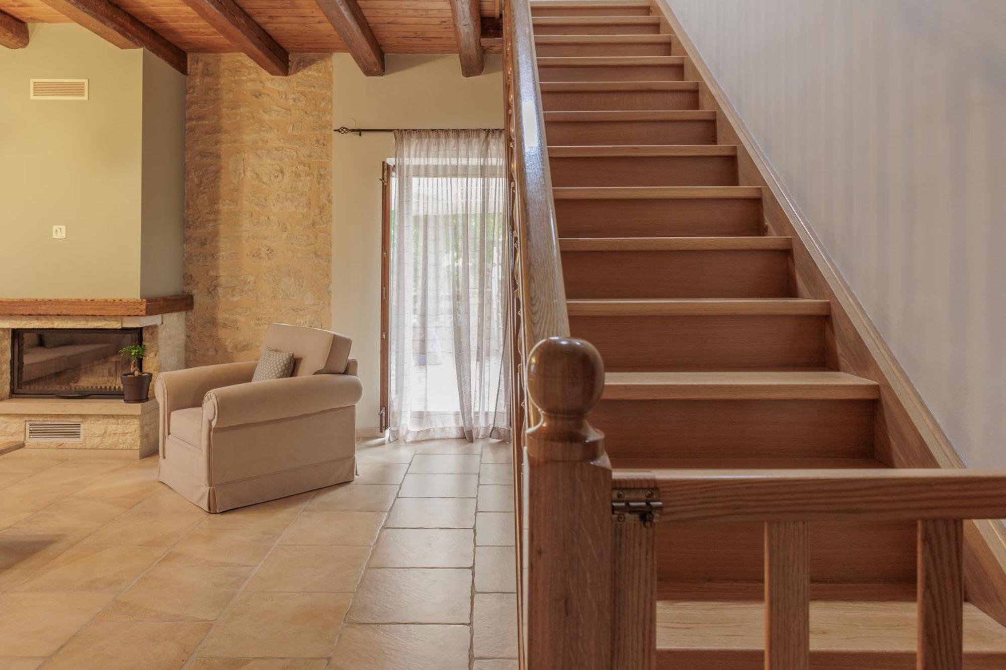 Oros Villa Strinilas