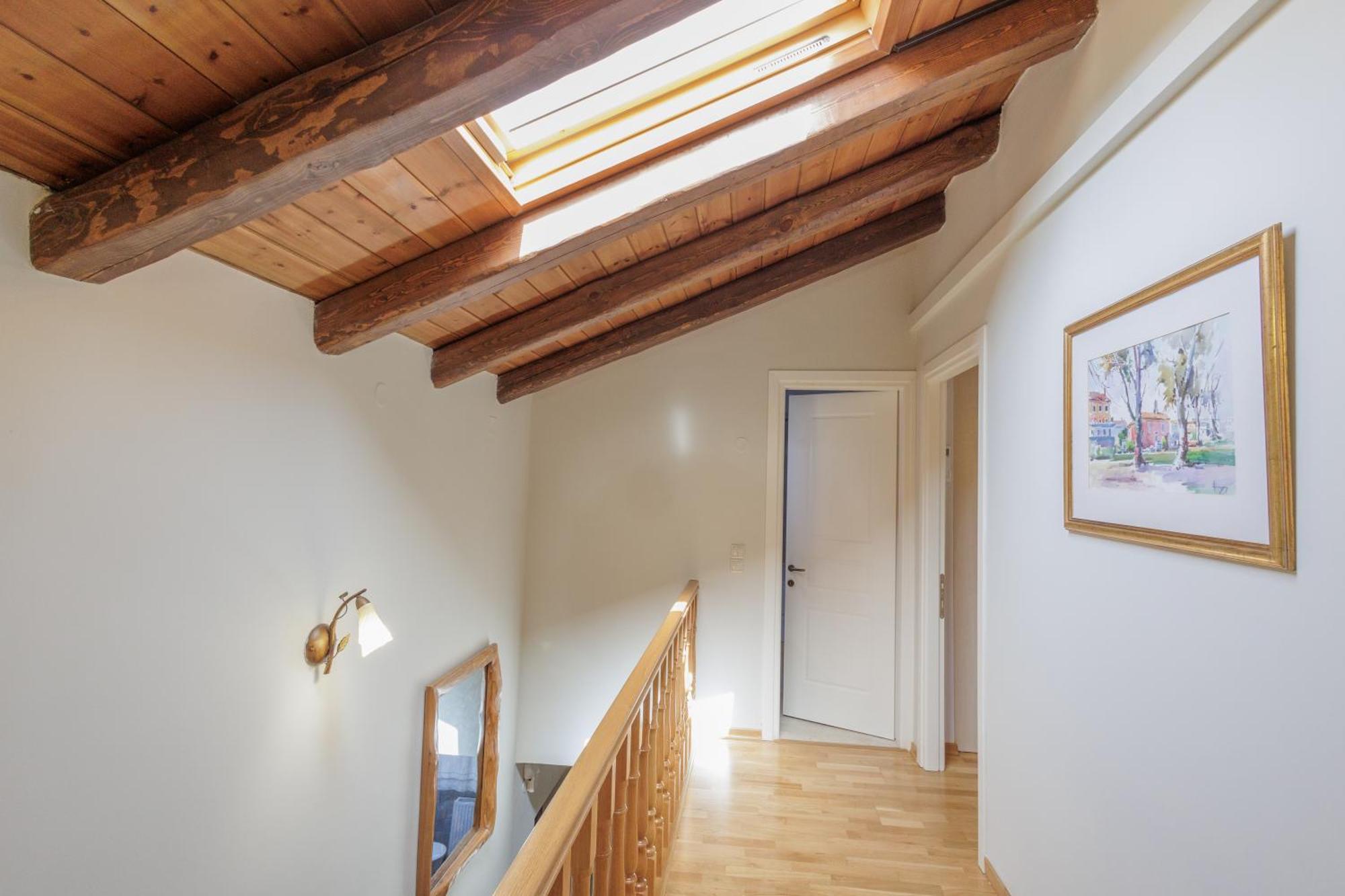Villa Oros *